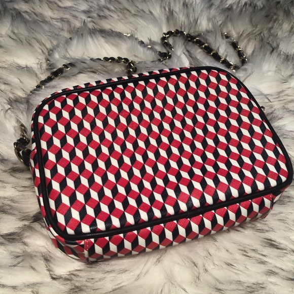 Forever 21 Graphic Geometric Print Chain Strap Shoulder Crossbody - Picture 2 of 7